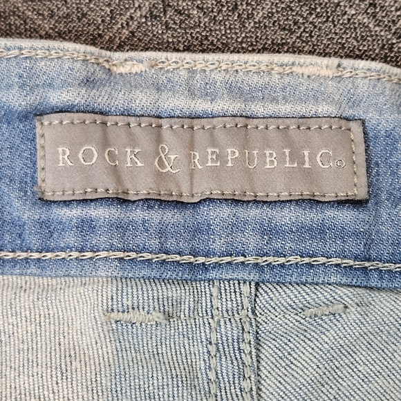 Ladies Rock & Republic shorts - Picture 2 of 4